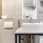 Nino Apartmán *