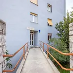 Nino Apartmán